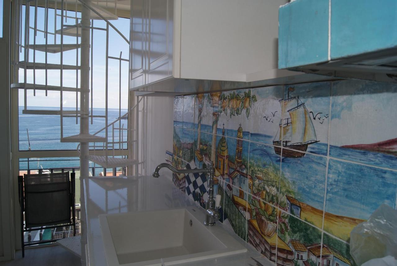 Donna Sicilia 2 Διαμέρισμα Giardini Naxos Εξωτερικό φωτογραφία